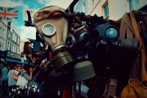 8 choses à savoir avant d'acheter un masque à gaz