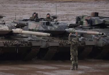 50 Chars Leopard Pour La Croatie Une Acquisition A Prix Reduit En Echange De Lenvoi De Ses Anciens Vehicules En Ukraine