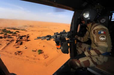 La France veut redéfinir sa stratégie militaire et civile en Afrique. Wikipedia