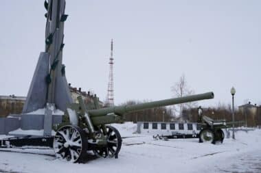Ukraine : La Russie contrainte d’utiliser des vieux canons nord-coréens