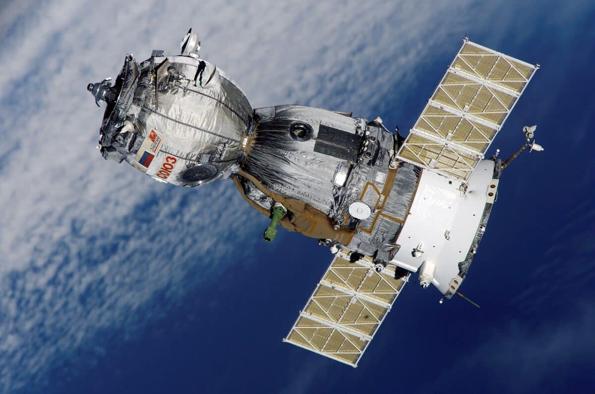 La France vient de renforcer son contrôle militaire sur l'univers spatial. Pixabay