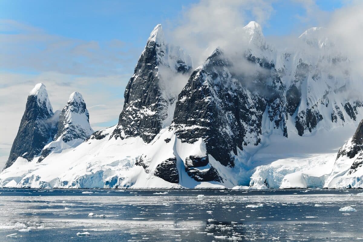 Le Canda a décidé de renforcer ses capacités de Défense dans le Grand Nord. Pixabay