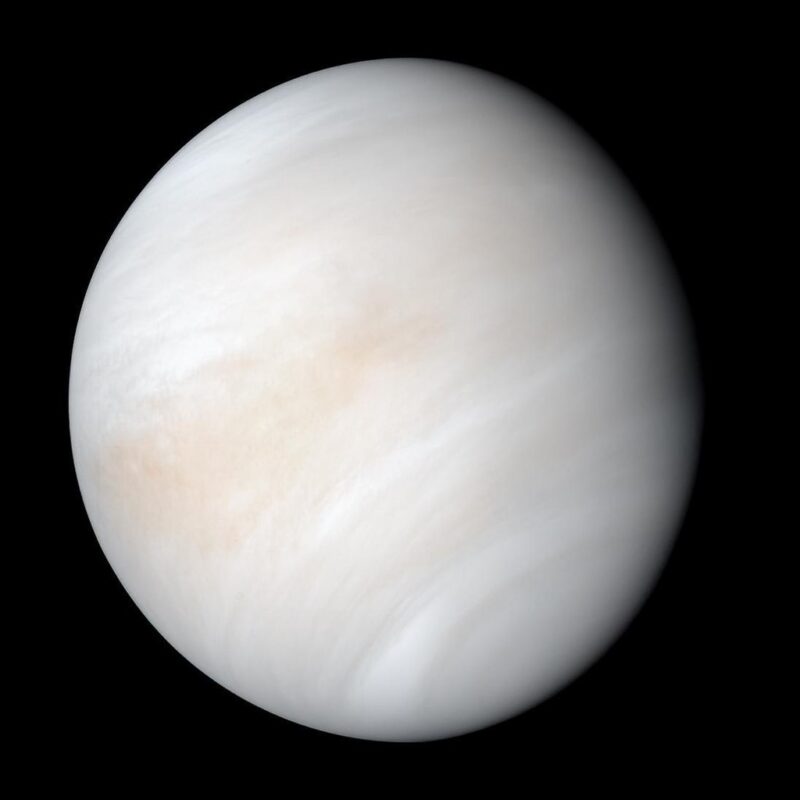 Le vaisseau Kosmos 482 était initialement parti pour Vénus avant de dériver autour de l'orbite terrestre. Wikipedia