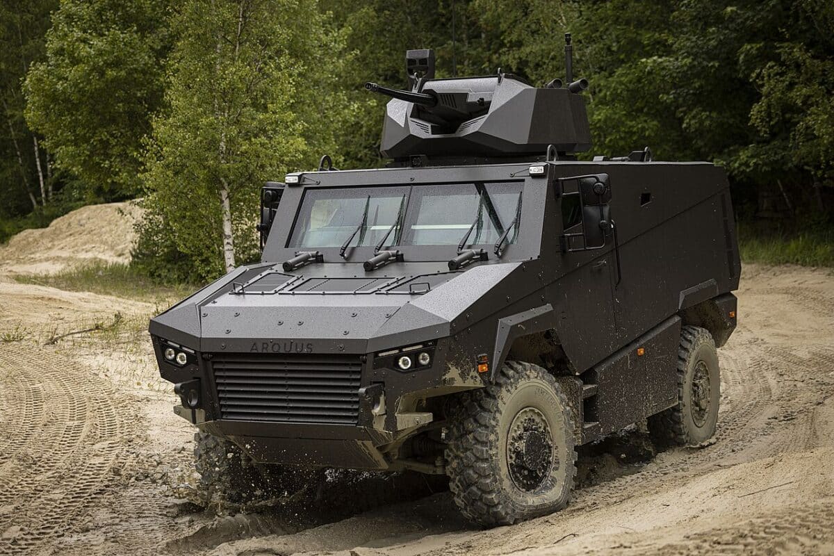 Arquus Et Daimler Truck S allient Pour Moderniser Les Flottes 