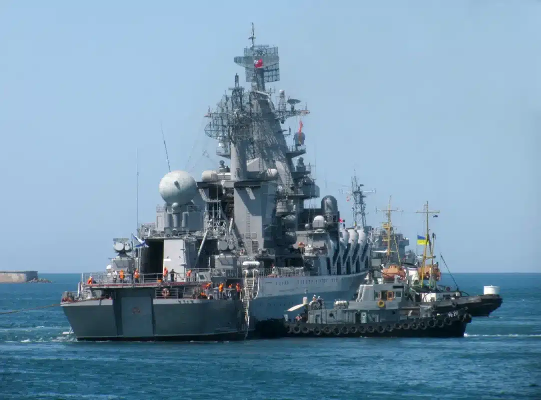 La Russie envisage de se séparer de son seul porte-avions, l'Amiral Kouznetsov