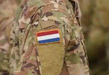 Service militaire volontaire : pourquoi la Belgique prépare déjà ses jeunes au pire