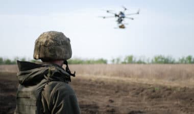 L'Ukraine abat un radar russe grâce à ses drones lancés depuis des bateaux-drones sans pilote