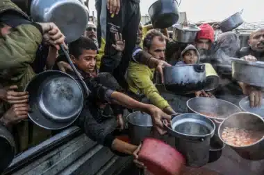 Face à la faim qui ravage Gaza, 26 nations haussent le ton