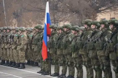 Ukraine : la ville clé menacée, 100 000 soldats russes prêts à frapper
