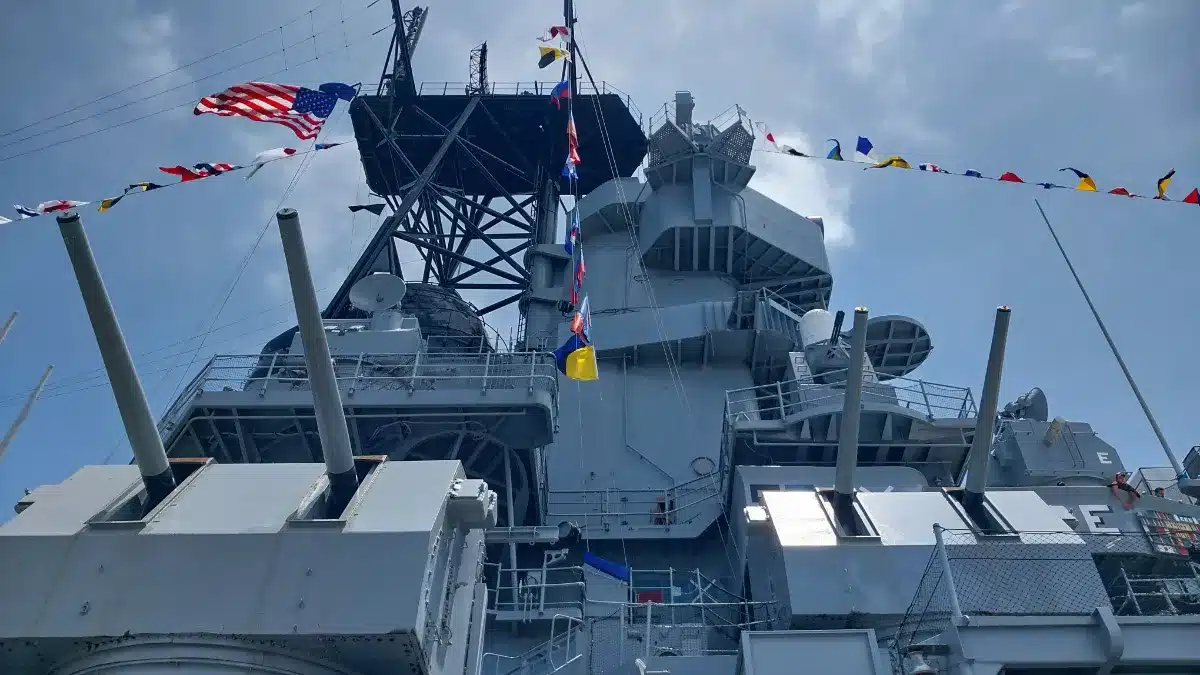 L’USS Ford est une bête de guerre : ce monstre des mers donne froid dans le dos