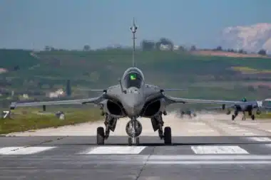 Un Rafale français humilie le F-35 américain lors d’un exercice de l’Otan