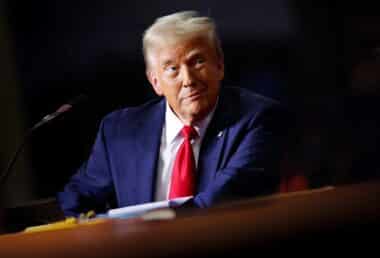 donald-trump-reunion-generaux-americains