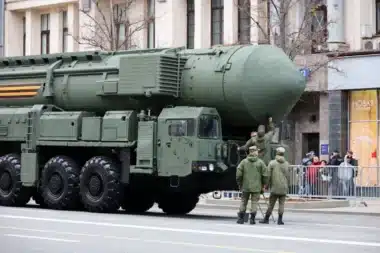 La Chine dévoile son nouveau missile intercontinental : un monstre capable d’atteindre les États-Unis ?