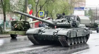 Tensions militaires : Paris pousse l’Union européenne à se préparer au pire