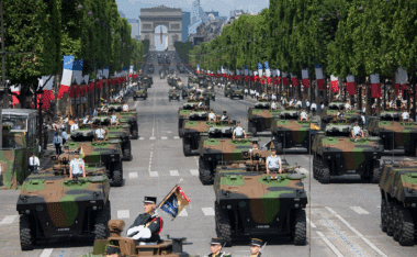 L’incertitude autour du budget 2026 de la Défense suscite l’inquiétude des militaires. Modernisation freinée, commandes décalées et crédibilité internationale fragilisée : un risque sérieux pèse sur le réarmement français. Wikipedia