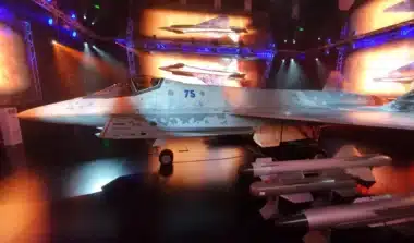 Ce nouveau chasseur russe inquiète déjà les experts : pourquoi le Su-75 fait peur