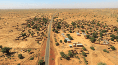 En choisissant de vendre directement son uranium sur le marché international, le Niger rompt avec Orano et redéfinit sa stratégie énergétique et diplomatique. Wikipedia