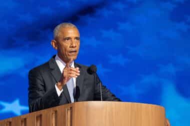 Barack Obama espionné par l'Allemagne : ce que révèle le livre d'Holger Stark