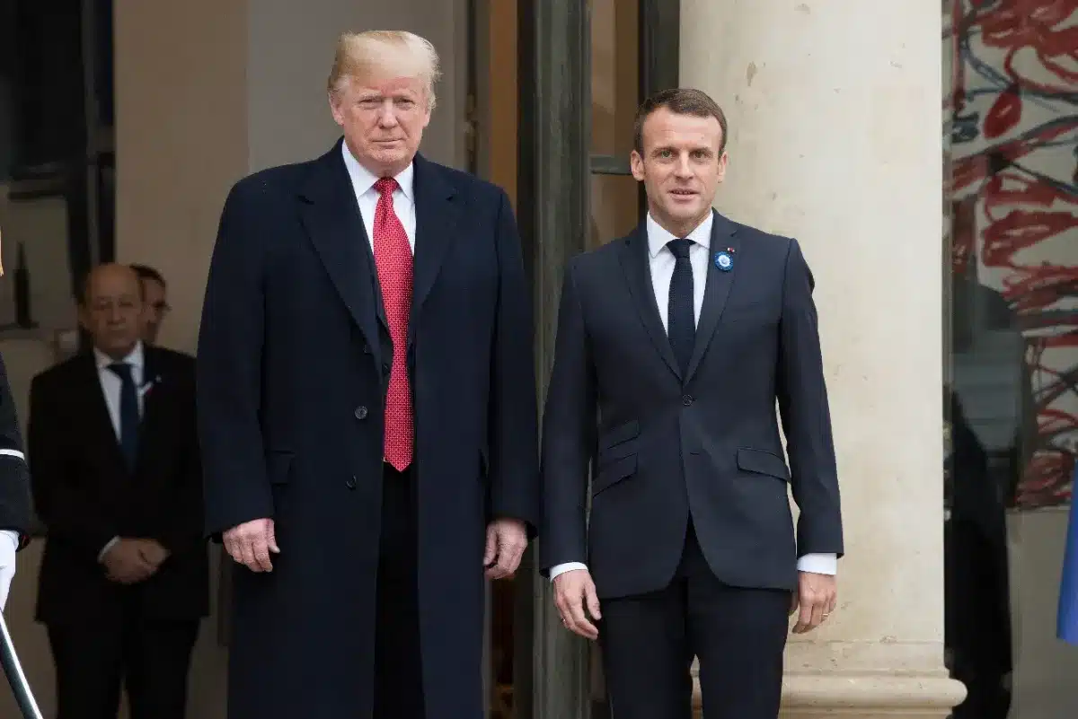 Trump lâche des SMS de Macron sur le Groenland : un G7 avec la Russie en pleine tempête