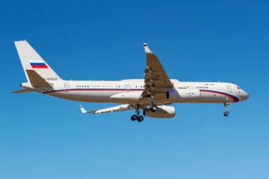 Téhéran sous tension après l’arrivée de l’avion stratégique russe