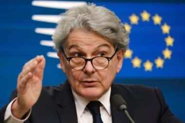 thierry-breton-cible-par-trump-lextraterritorialite-en-question