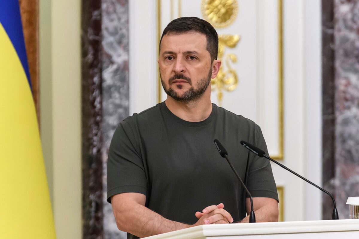 ukraine-dix-centres-europeens-pour-encadrer-lexport-de-capacites-militaires