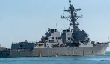 Le couperet tombe en pleine mission : l’USS Mason perd son commandant