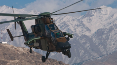 La France déploie des hélicoptères Tigre au Moyen-Orient pour contrer la menace croissante des drones. Analyse des enjeux militaires et stratégiques. Wikipedia