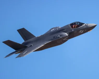L'Espagne renonce aux F-35B pour son porte-aéronefs : les pilotes de chasse espagnols ne savent toujours pas quel avion ils piloteront en 2030