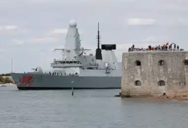 Le HMS Dragon accumule les pannes en pleine crise iranienne, la Royal Navy embarrassée