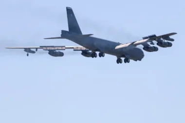 Pourquoi l'US Air Force préfère ses bombardiers B-52 aux appareils modernes pour ses missions au-dessus de l'Iran