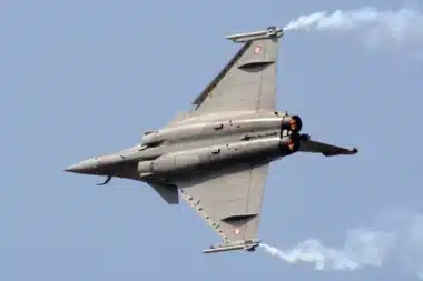 Pourquoi les Su-30SM russes frôlent l'espace aérien de l'OTAN : les Rafale français ont dû décoller plusieurs fois en urgence cette semaine