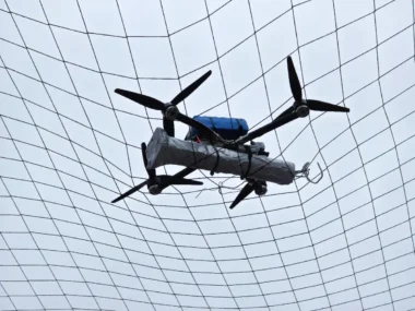 Ce nouveau drone FPV ukrainien atteint 25 km de portée et résiste au brouillage : les ingénieurs russes n'avaient pas prévu ça