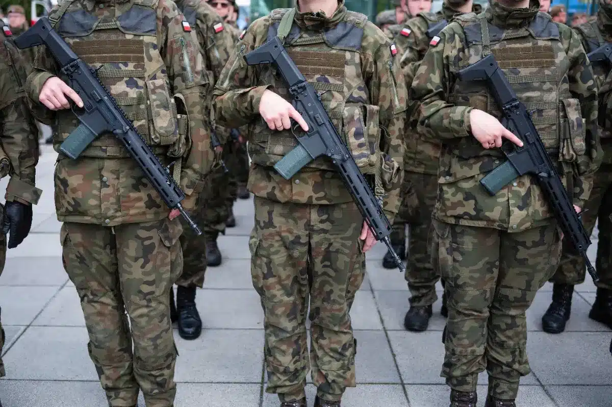 « Un choc politique et psychologique lourd » : en Pologne, le déploiement de troupes américaines provoque une consternation que personne n'avait anticipée