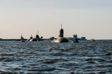 Seulement 7 pays au monde possèdent un sous-marin nucléaire : la Corée du Sud veut devenir le 8e d'ici 10 ans, et ça change tout en Asie