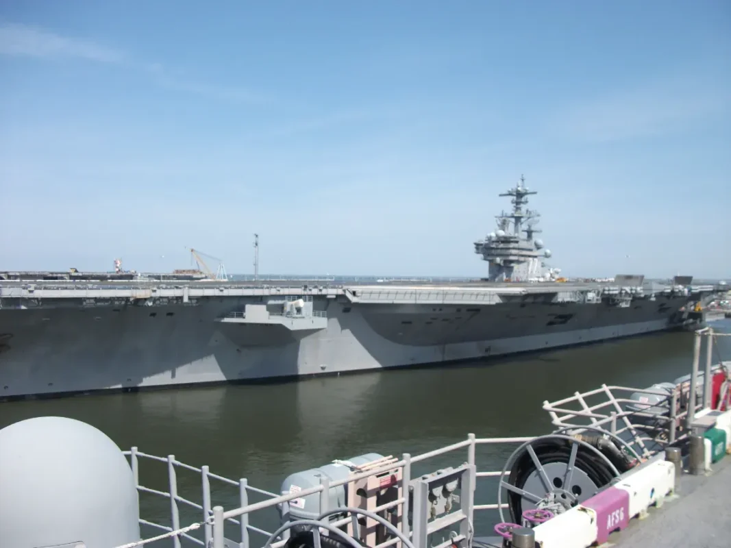 Les États-Unis repoussent à 2027 la mise à l'eau du USS John F. Kennedy : un retard de plus qui fait grincer des dents au Pentagone