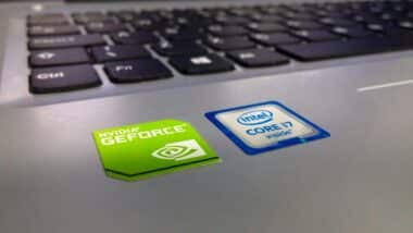 Les puces H200 de Nvidia au cœur des tensions sino-américaines sur l'intelligence artificielle