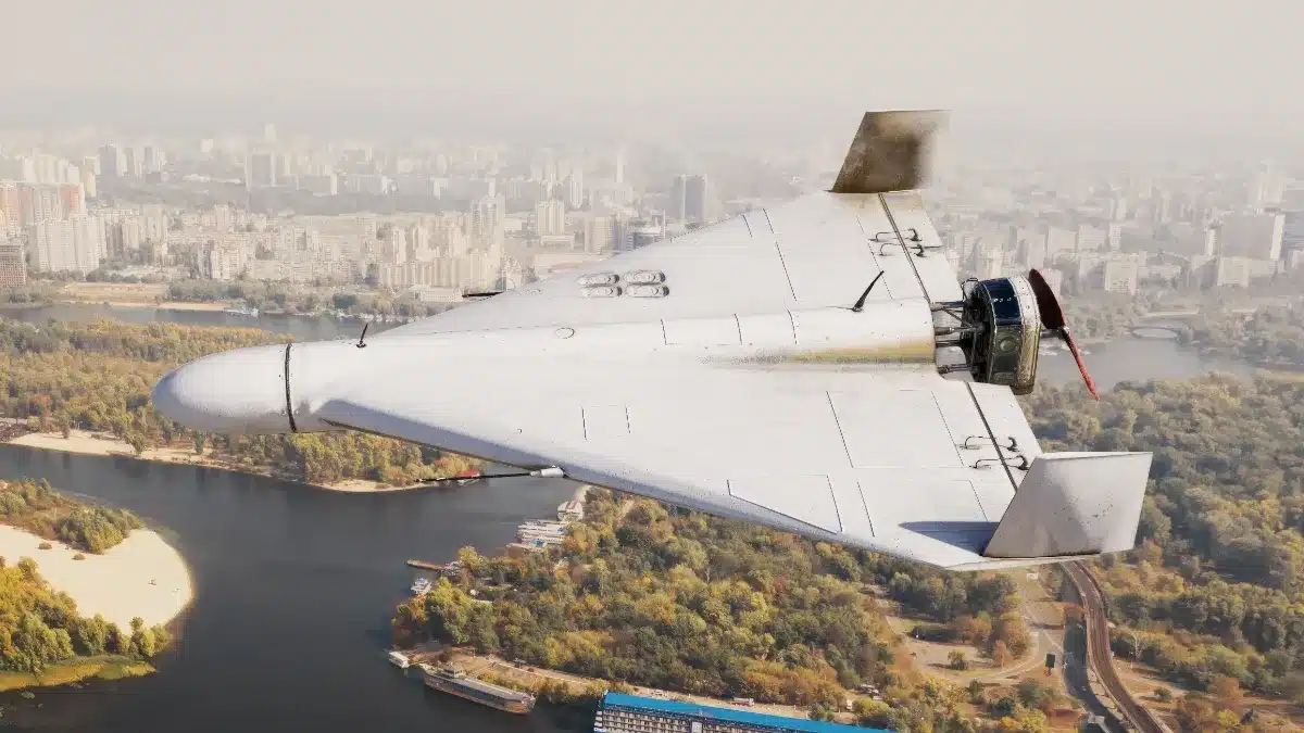 Pourquoi les défenses aériennes ukrainiennes peinent face au Shahed-238 : ce drone iranien à réaction file à 700 km/h et change les règles du jeu