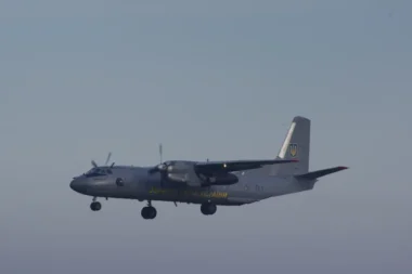 Pourquoi un vieil avion civil des années 80 équipé d'une M134 est devenu le cauchemar des drones russes, avec 213 cibles revendiquées