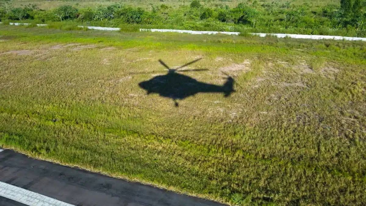 L'Ukraine détruit deux hélicoptères russes à 150 km de la frontière : des drones kamikazes à bas coût ont suffi, et ça change tout
