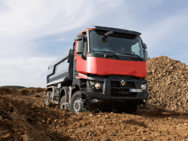 renault-trucks-veut-ravitailler-les-armees-rearmement