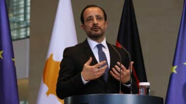 Coopération militaire : un accord entre Chypre et la France au sujet du déploiement des troupes françaises en Méditerranée
