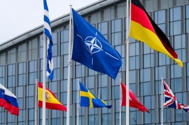 OTAN : une stagiaire d'origine chinoise arrêtée pour espionnage