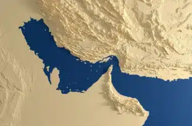 Détroit d'Ormuz : l'ONU réclame la protection de 6 000 marins bloqués sans eau ni soins