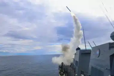 Les États-Unis ont tiré plus de missiles en 3 mois que prévu pour une année entière : les stocks inquiètent le Pentagone