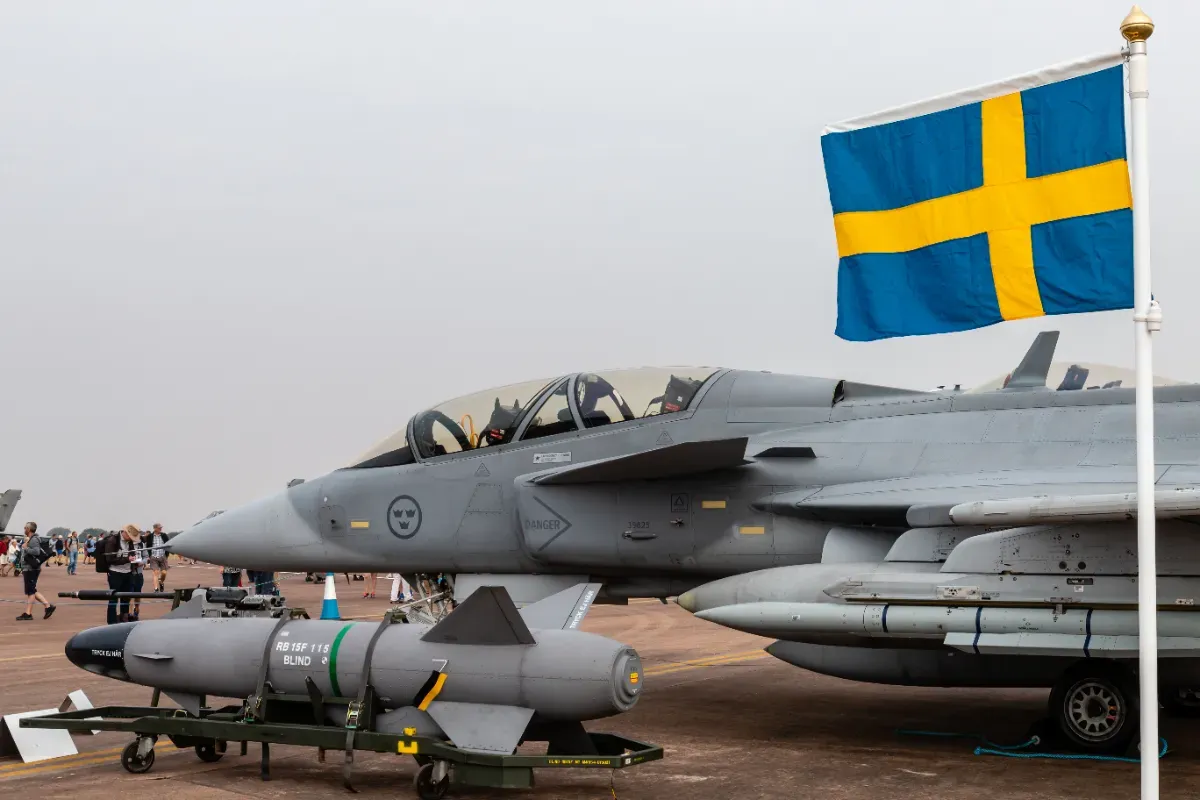 La Suède déploie des avions et des navires de guerre vers la Finlande mais pour quelle raison ?
