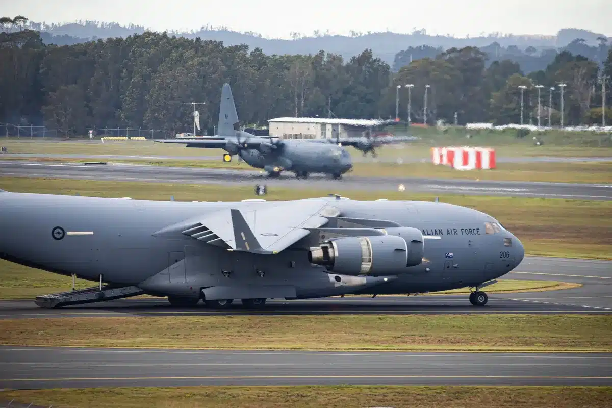 Un drone a paralysé une base militaire australienne : les experts en défense exigent une refonte complète du protocole anti-drones de la RAAF