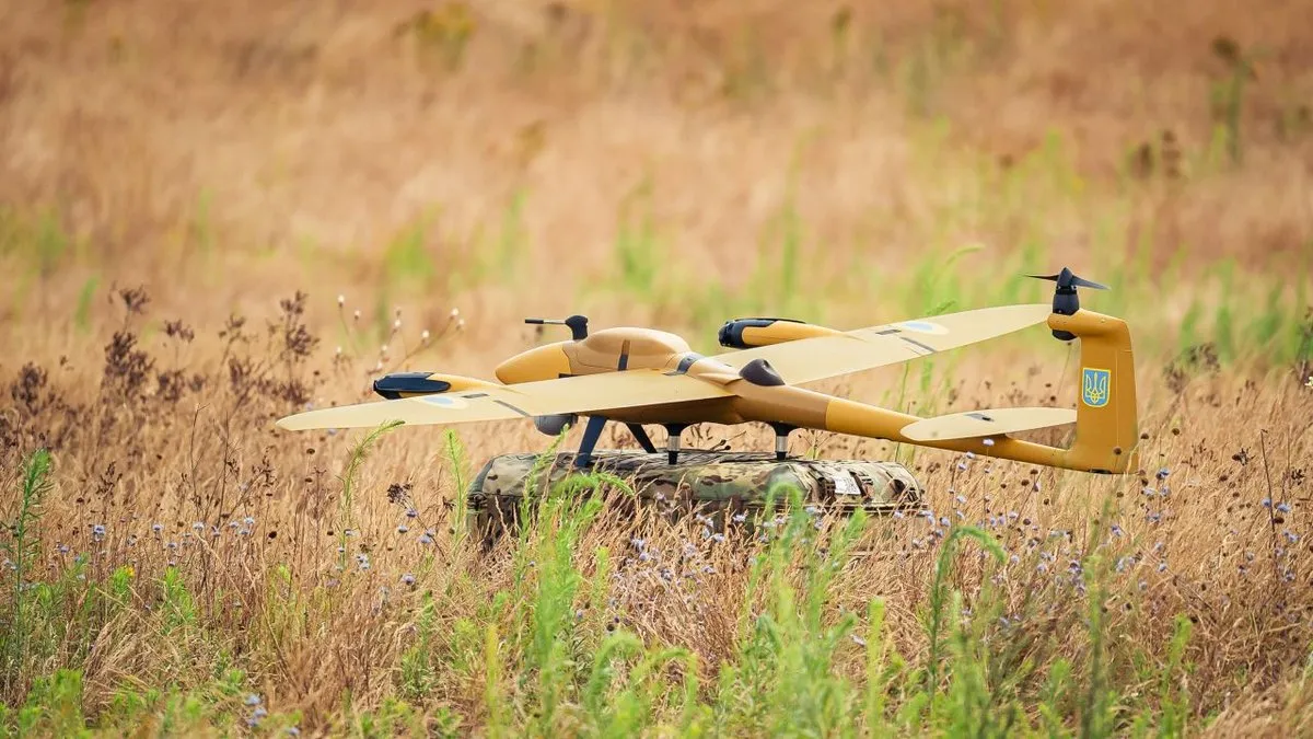 Un drone qui change de couleur tout seul pour survivre : le Vector ukrainien piège les intercepteurs russes avec du jaune