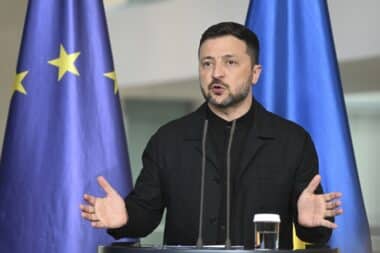ukraine-zelensky-demande-argent-produire-drones-missile
