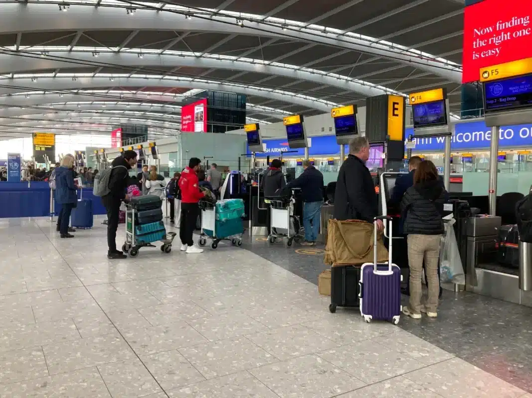 Des avions militaires auraient provoqué la panne géante du contrôle aérien britannique